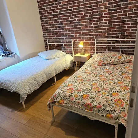 T3 Entier Confortable Centre Historique De Gare A 10 Min A Pied 6 Personnes Apartman Montluçon